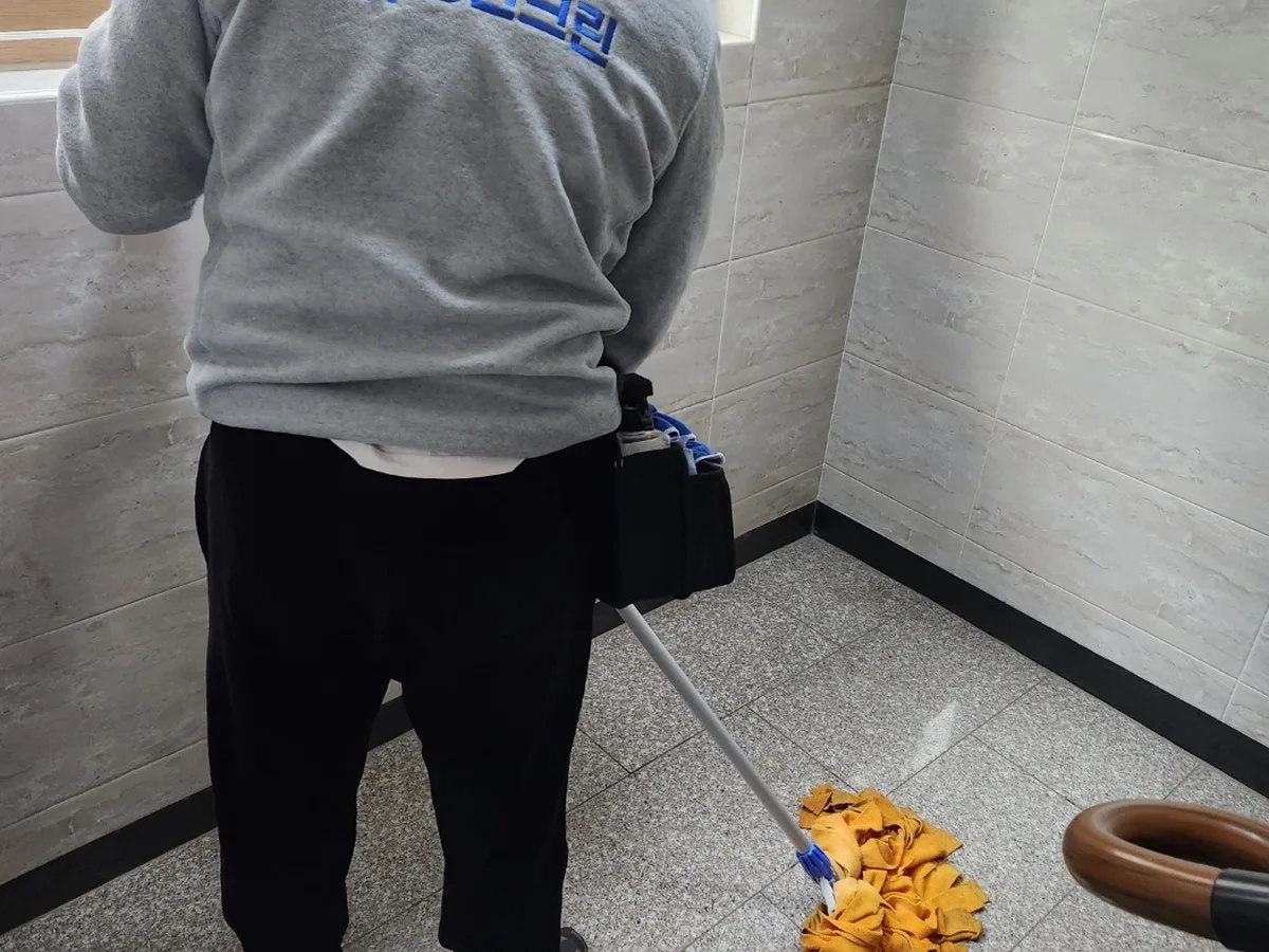 장수군 계남면 빌라 복도·대기 동선 야간 위생청소 사례 - 행진크린